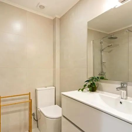 Apartman Whome Coastal Comfort: Retreat By The Sea