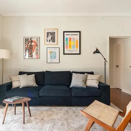 Whome Coastal Comfort: Retreat By The Sea Apartman